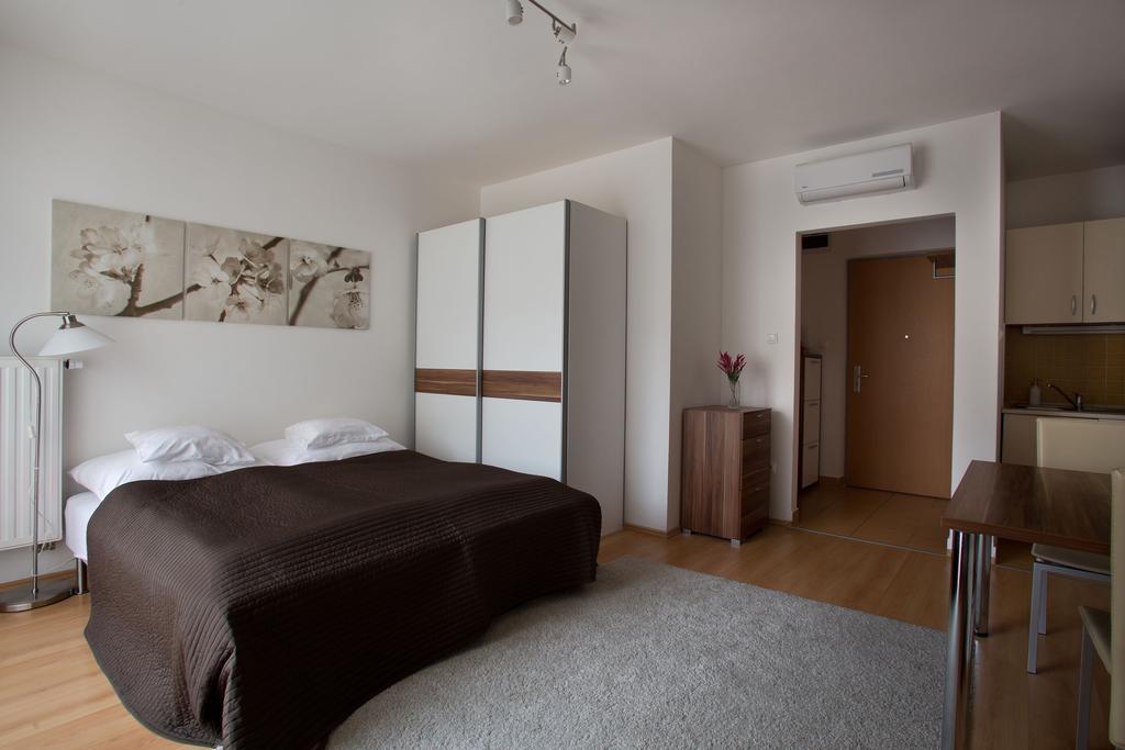 Vivaldi Apartments Budapest Room photo